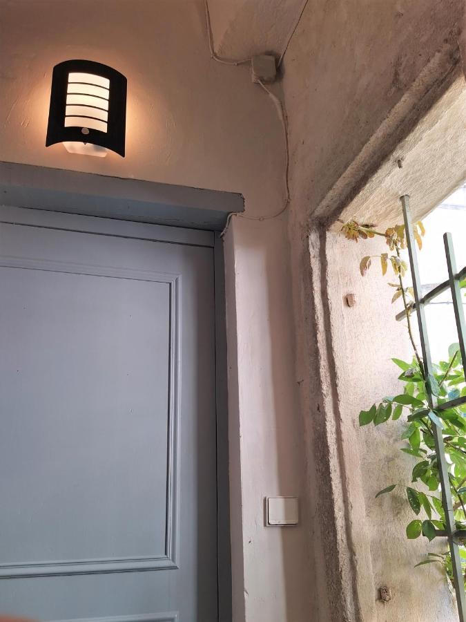 Le Balcon De Saint Roch Apartamento Montpellier Exterior foto